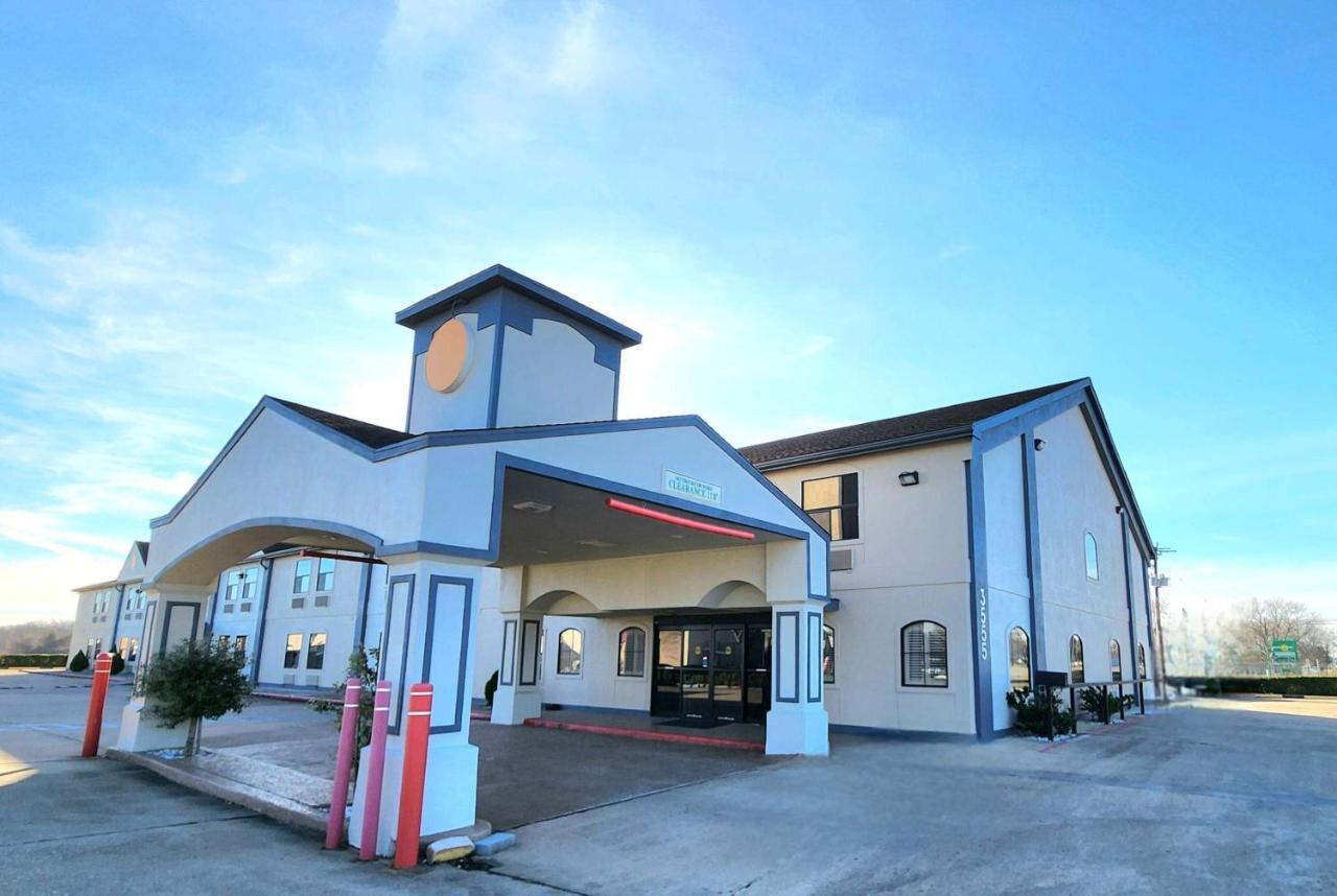 Days Inn By Wyndham Rosenberg Exterior foto