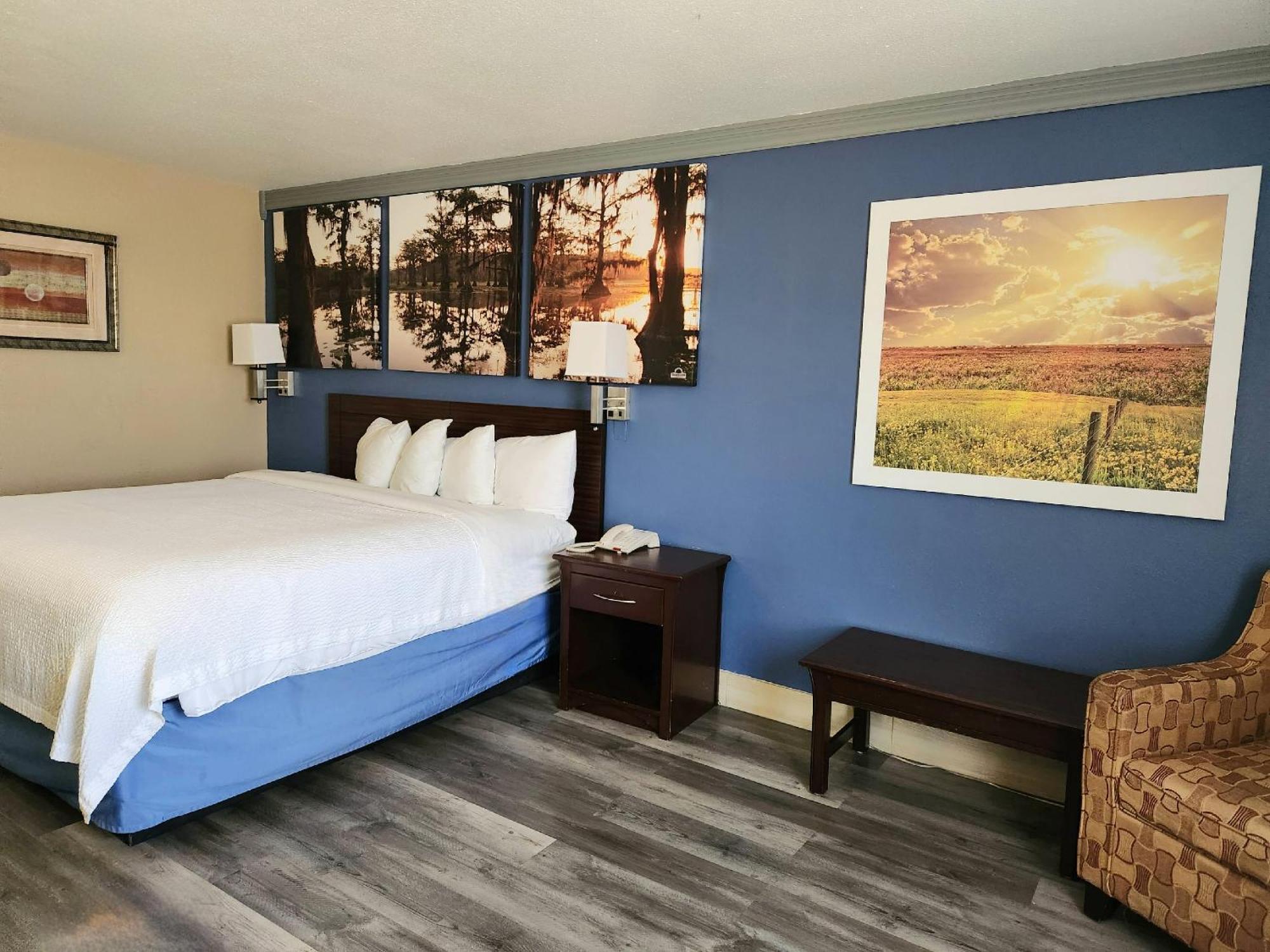Days Inn By Wyndham Rosenberg Exterior foto